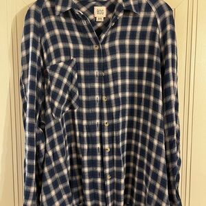 BDG Navy and White Plaid Long Sleeve Top